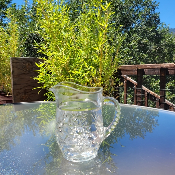 VINTAGE Lead Crystal small pitcher/vase 6"H - Picture 5 of 10